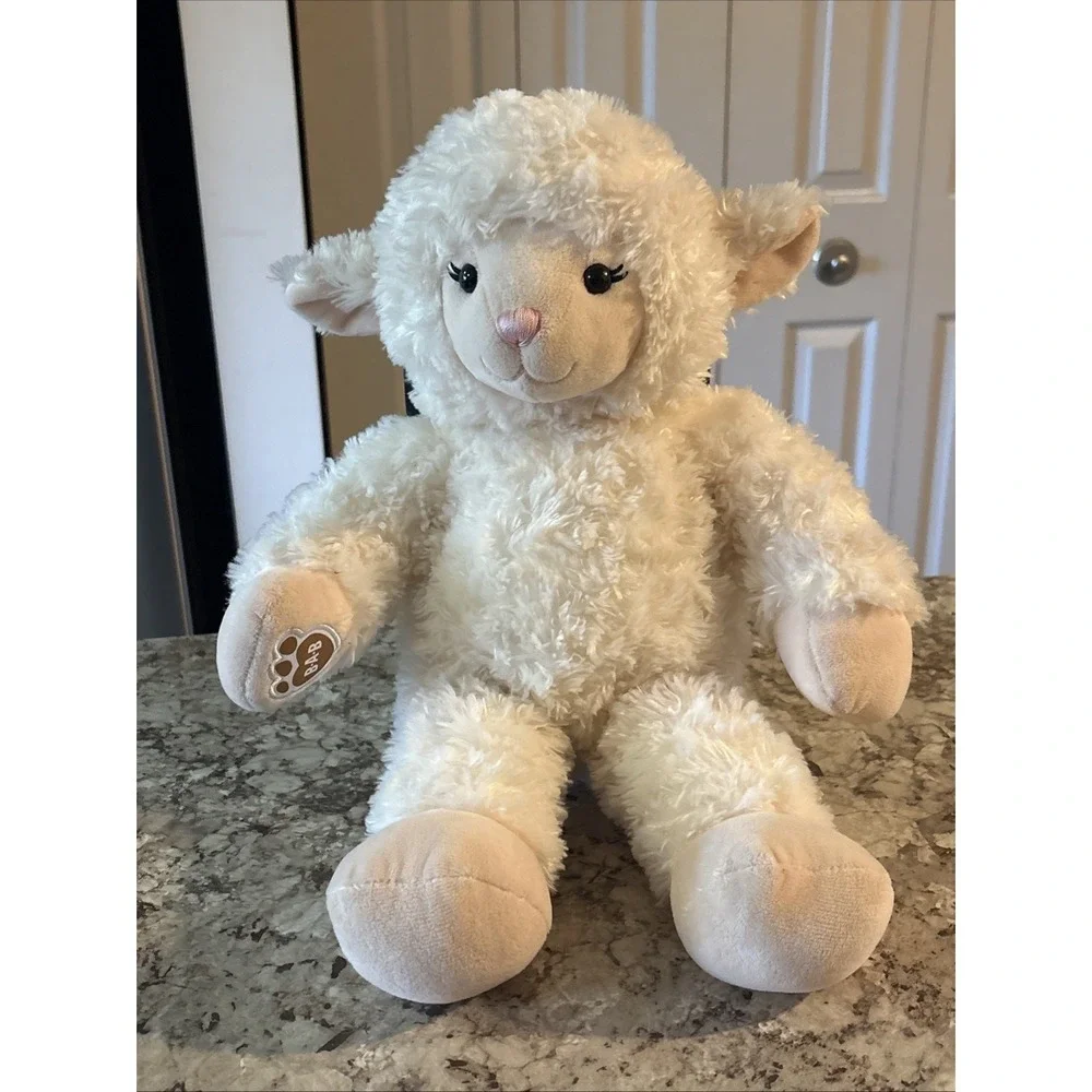 Build-A-Bear Vanilla Cuddly Lamb Sheep Plush Stuffed Toy Eyelashes Retired 2018